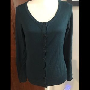 Maurices Hunter Green Cardigan. EUC. Sz. M.